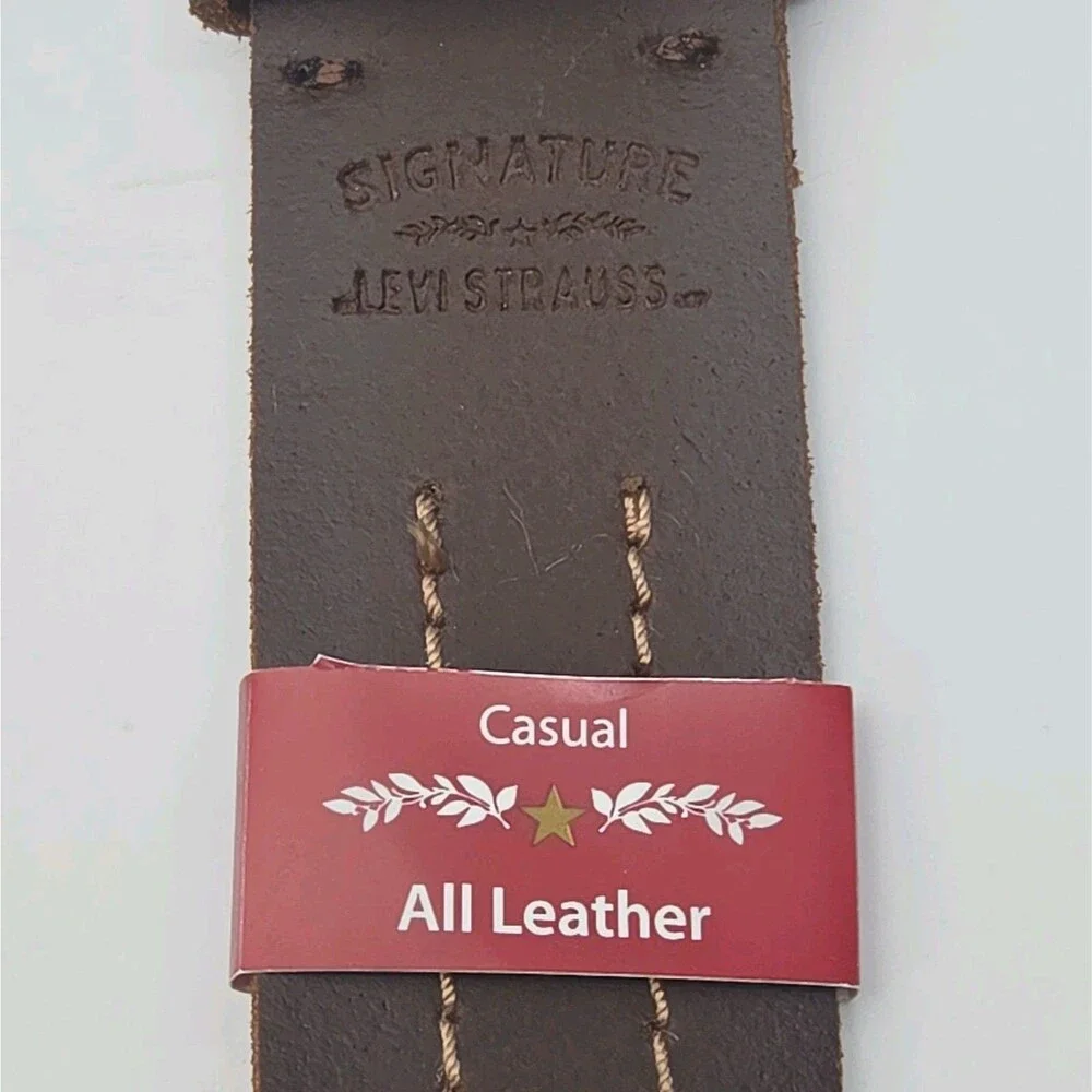 Levi Strauss Belt Brown Leather Men Sz 46-48 Casual Signature Silver Buckle NEW